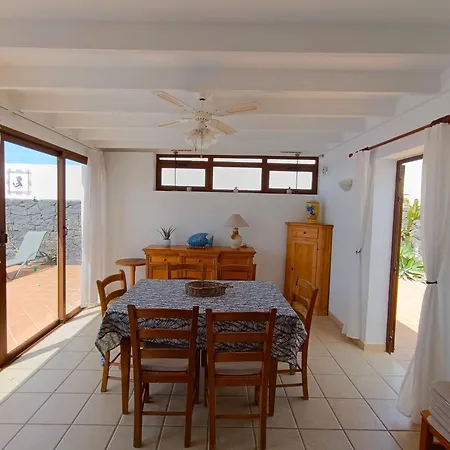 Casa Lagarto Heated Pool Aircon * Playa Blanca (Lanzarote)